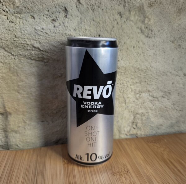 REVO Vodka Energy Strong 10% vol